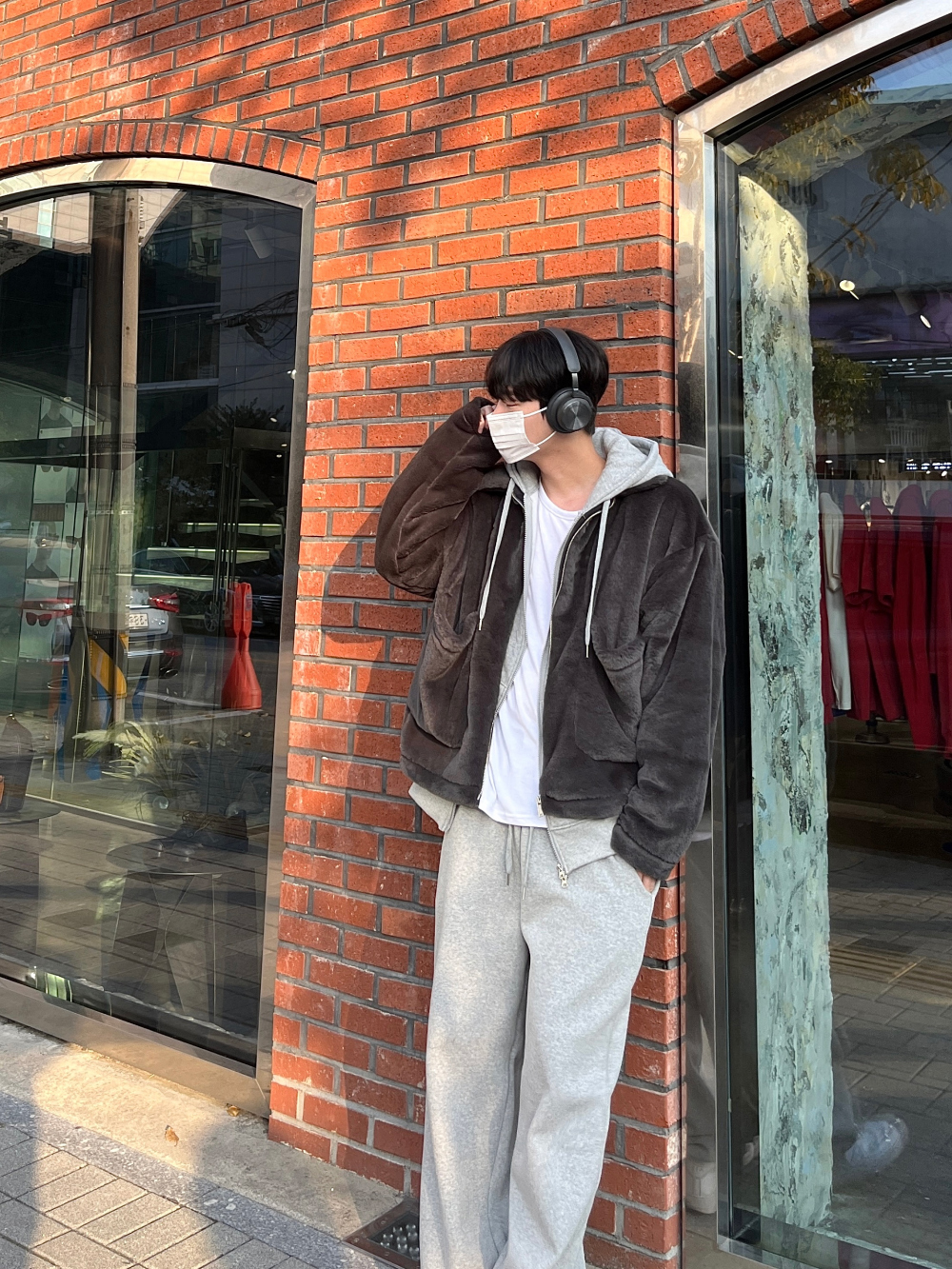 재킷 모델 착용 이미지-S64L11