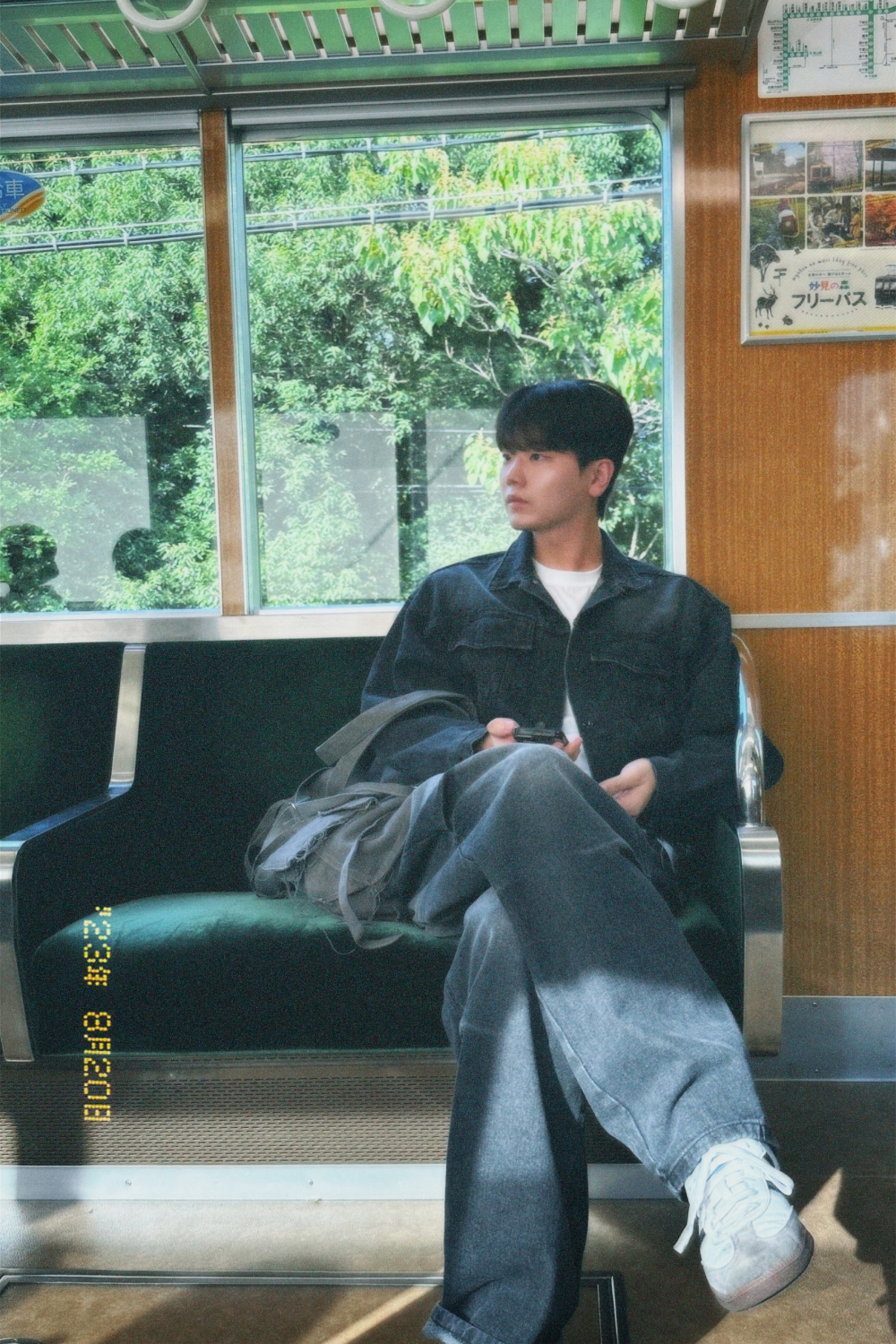재킷 모델 착용 이미지-S64L2