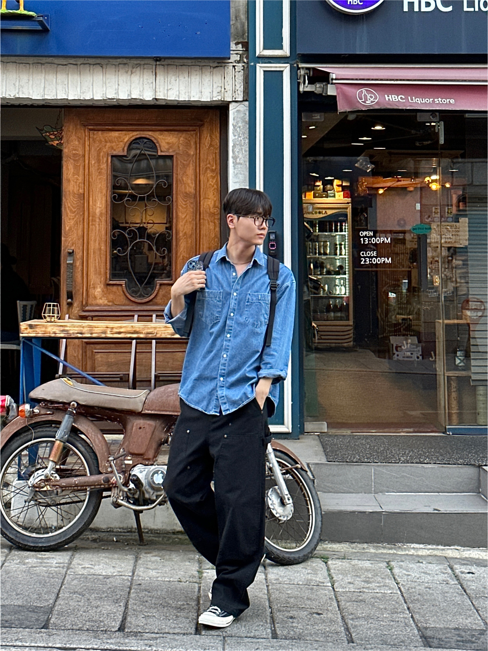 바지 모델 착용 이미지-S68L16