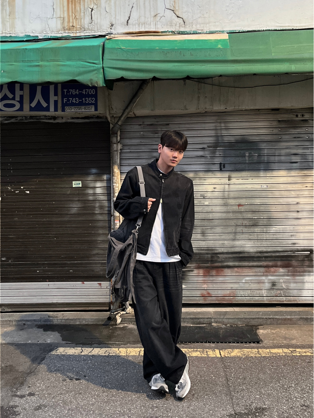 바지 모델 착용 이미지-S79L19