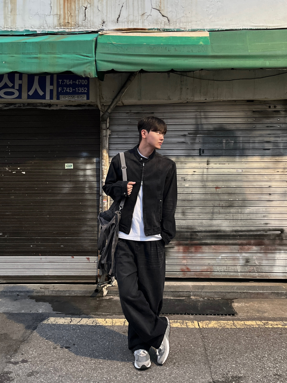 바지 모델 착용 이미지-S79L25