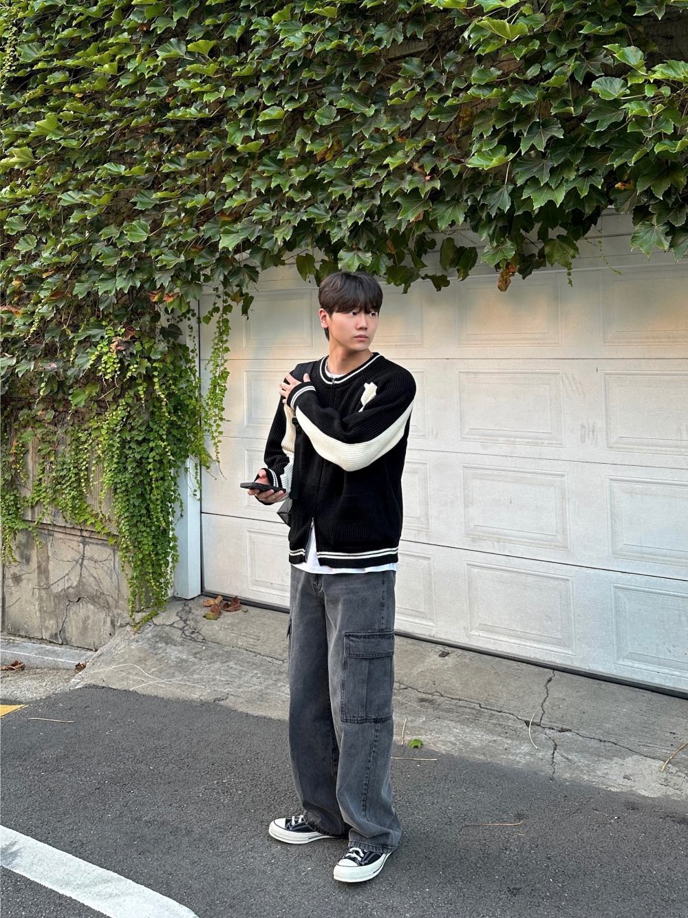 바지 모델 착용 이미지-S68L8