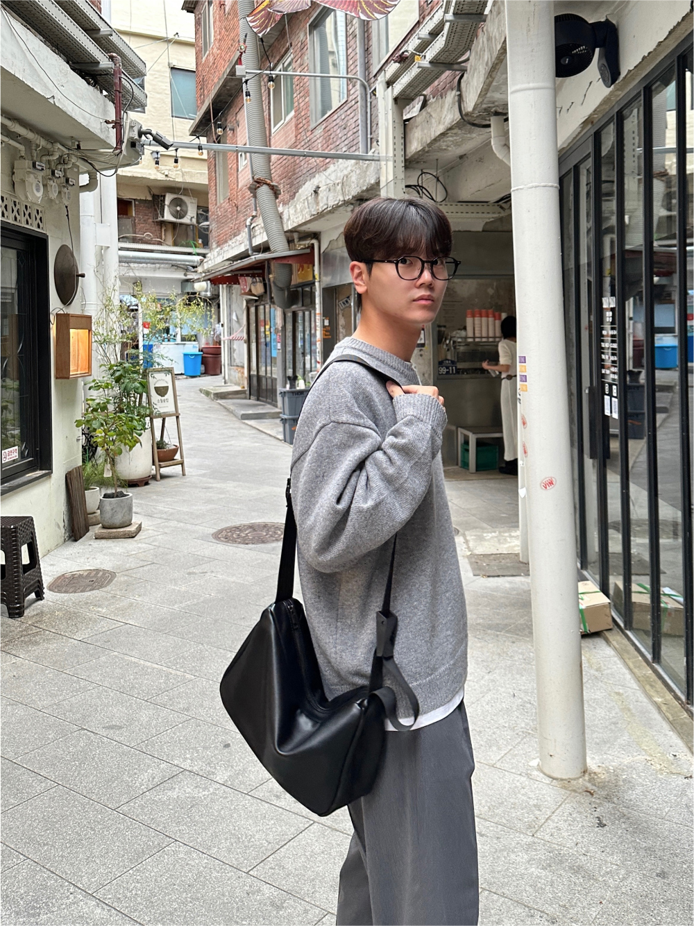 바지 모델 착용 이미지-S51L17
