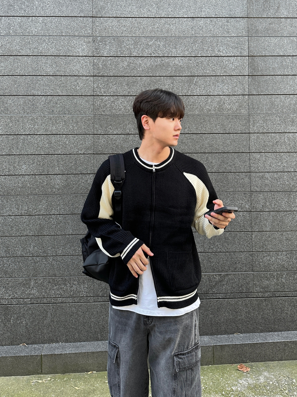 바지 모델 착용 이미지-S68L6