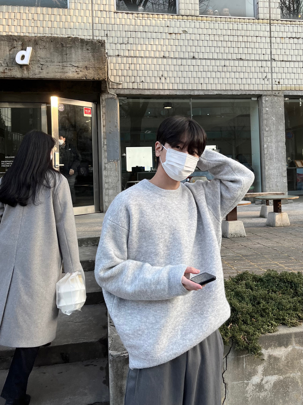 재킷 모델 착용 이미지-S1L9