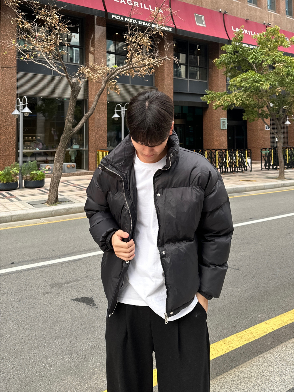 패딩 모델 착용 이미지-S69L55