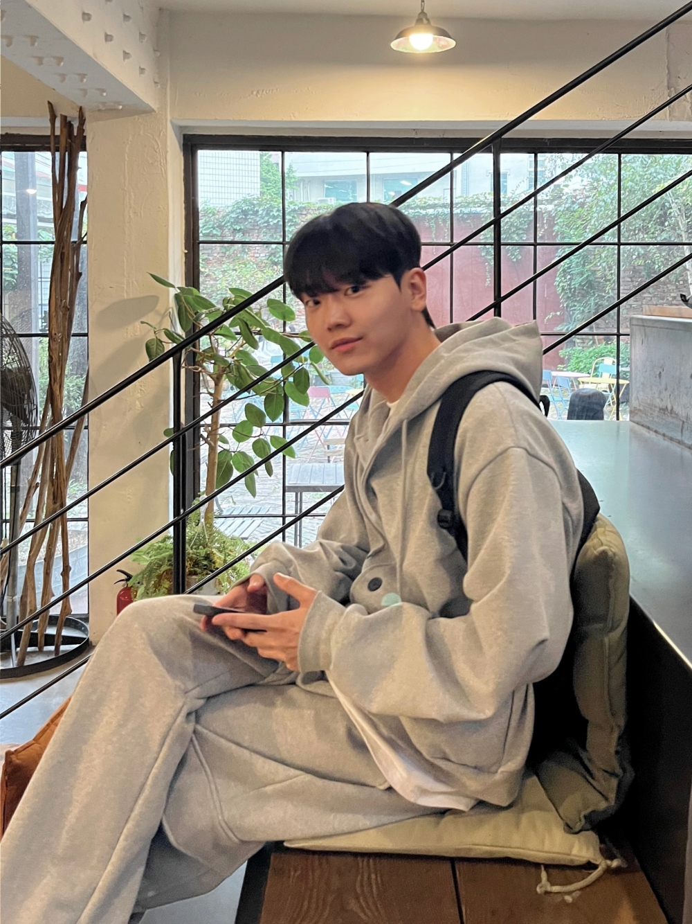 바지 모델 착용 이미지-S75L34
