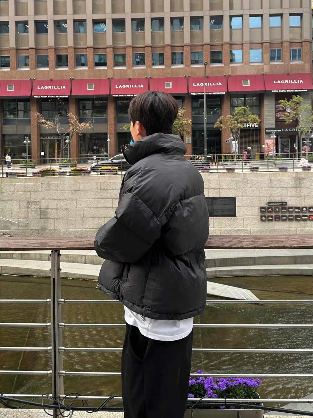 패딩 모델 착용 이미지-S69L42