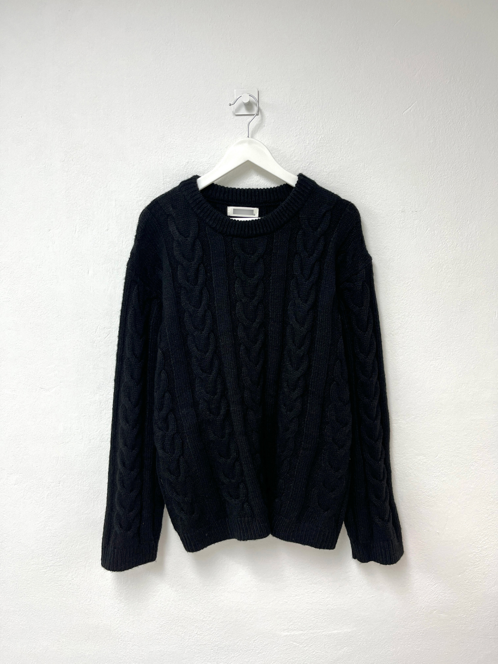 긴팔 티셔츠 차콜 색상 이미지-S81L5