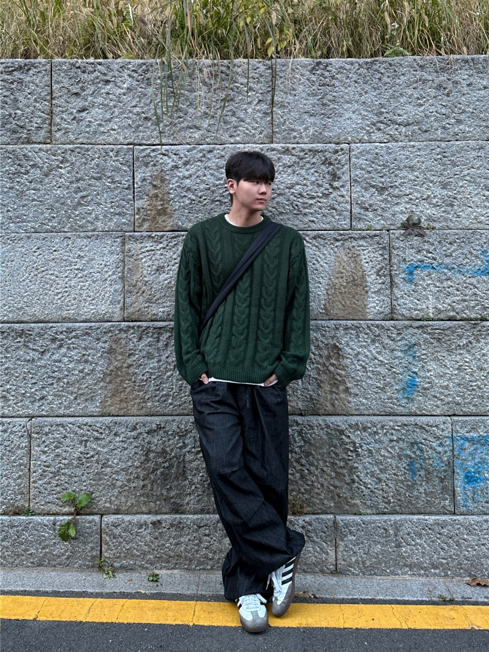 바지 모델 착용 이미지-S58L5