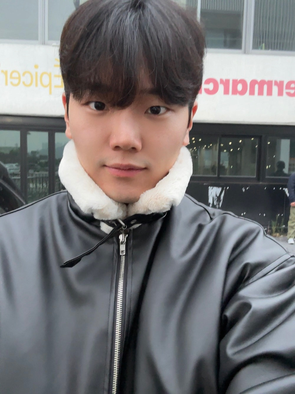 재킷 모델 착용 이미지-S78L18