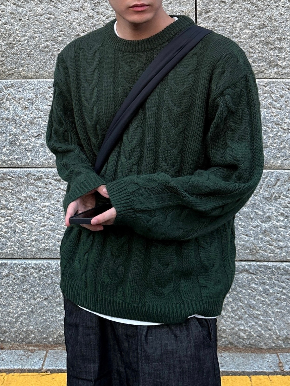 바지 모델 착용 이미지-S58L24