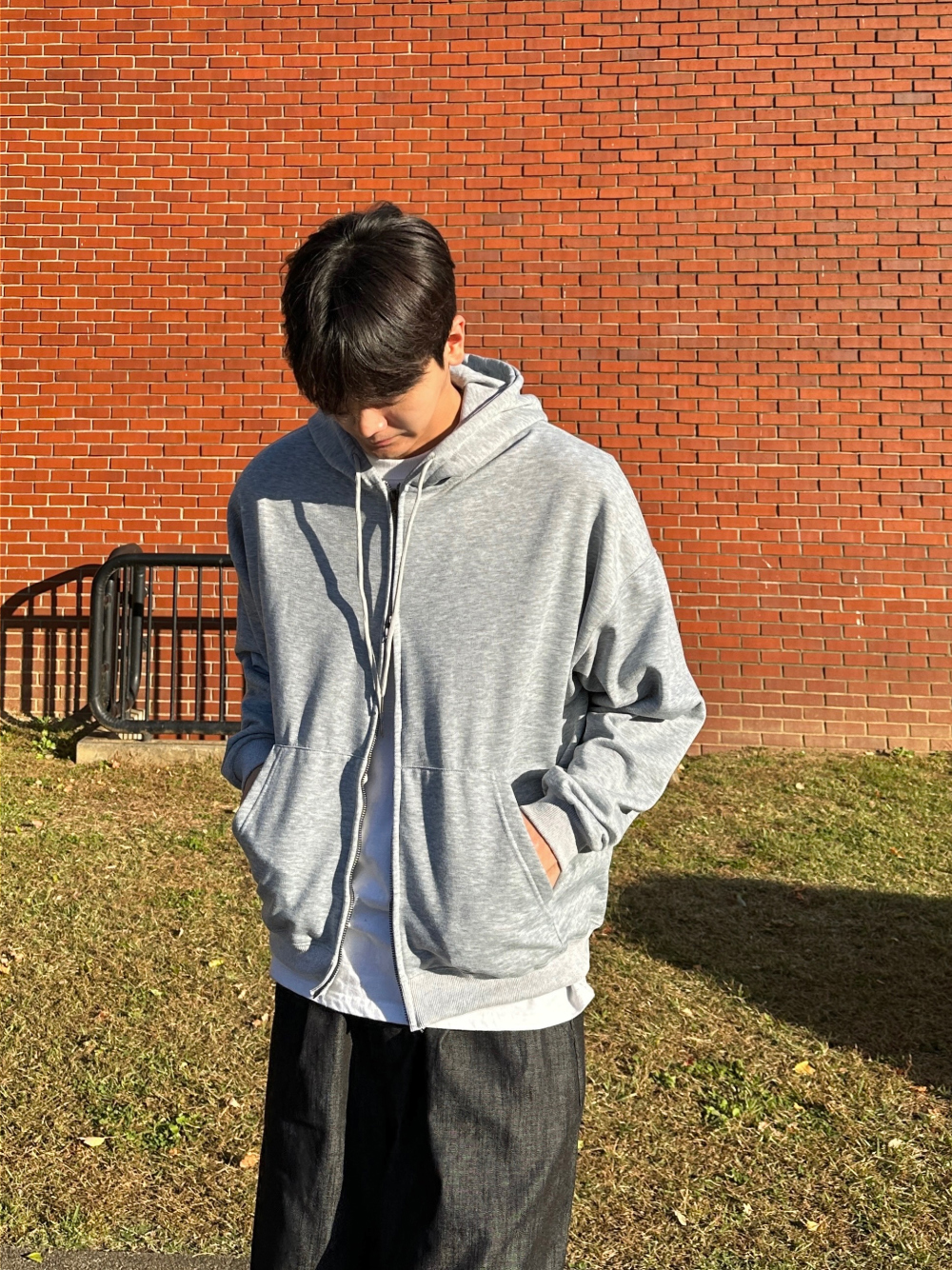 패딩 모델 착용 이미지-S65L17