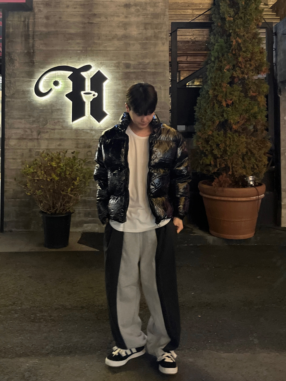 바지 모델 착용 이미지-S66L27