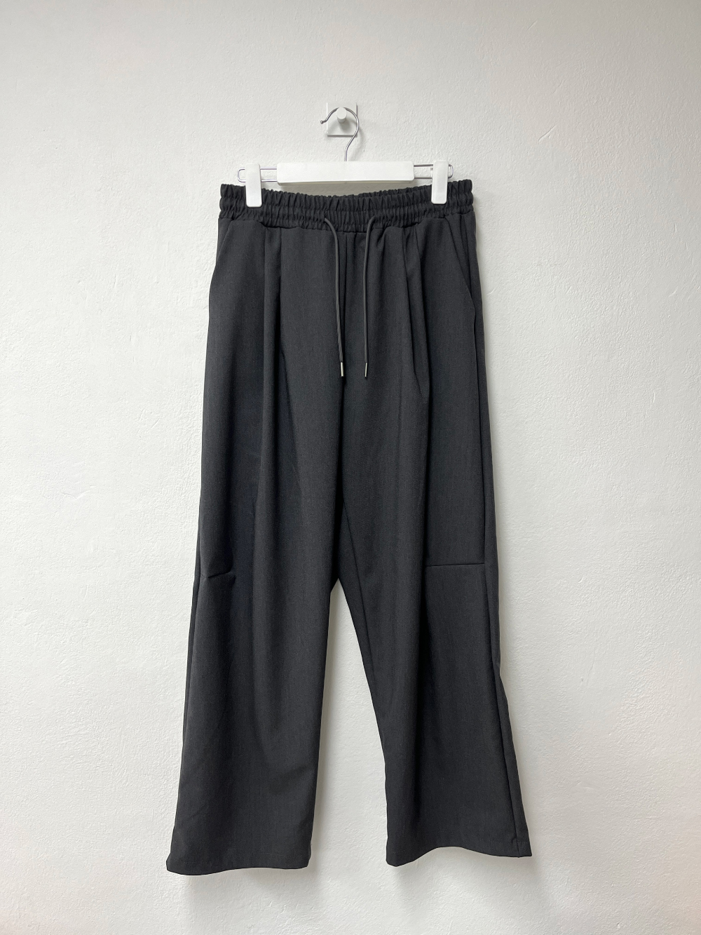 바지 차콜 색상 이미지-S108L1