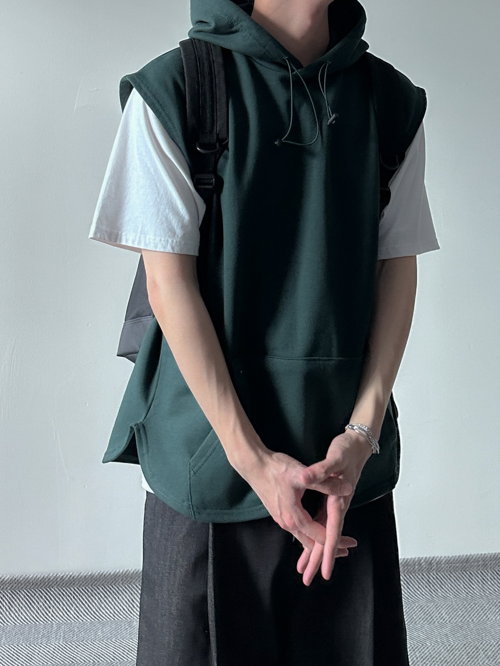 드레스 모델 착용 이미지-S31L17