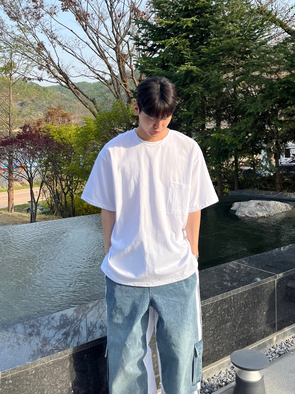 바지 모델 착용 이미지-S63L18