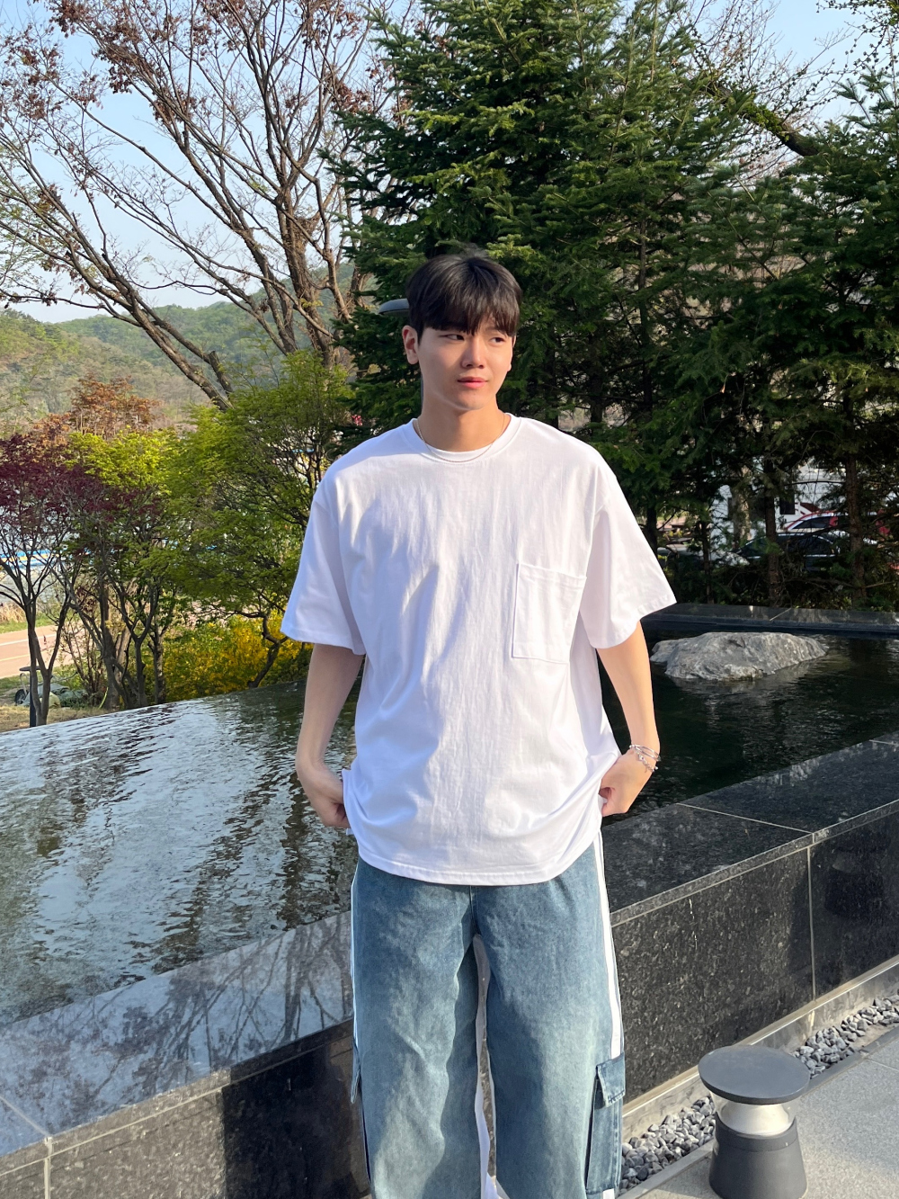 바지 모델 착용 이미지-S63L19