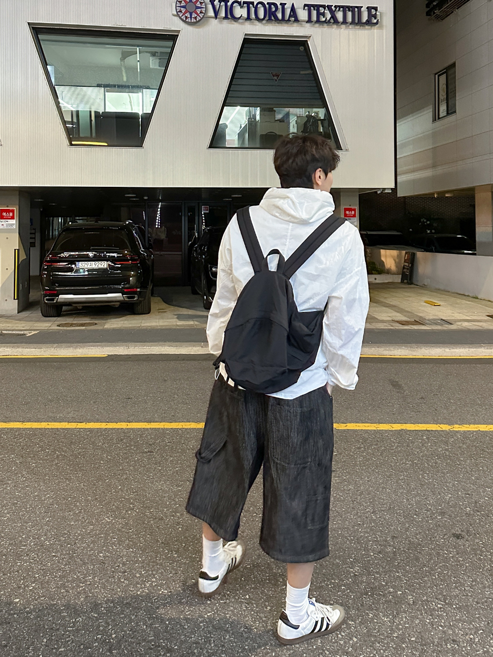 재킷 모델 착용 이미지-S62L44