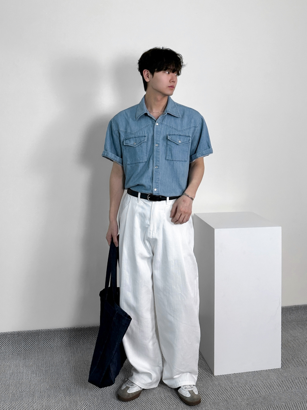  모델 착용 이미지-S34L2
