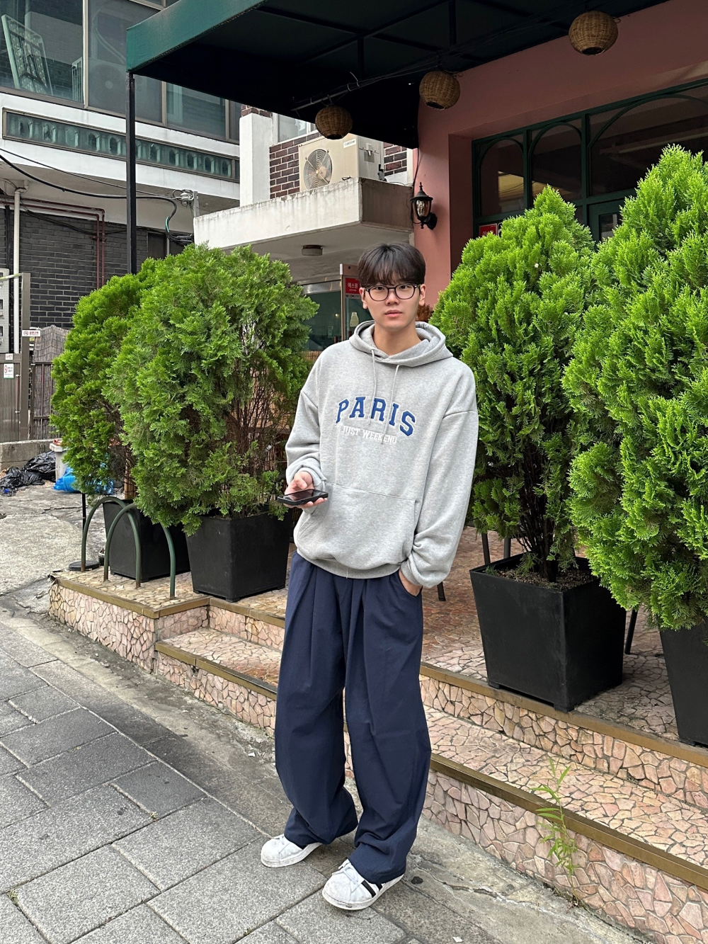 바지 모델 착용 이미지-S98L24
