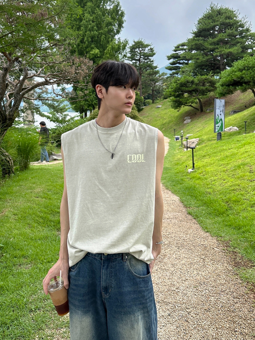 바지 모델 착용 이미지-S39L48