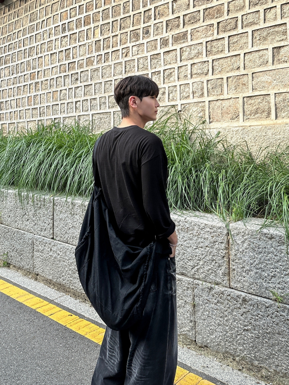 바지 모델 착용 이미지-S50L12