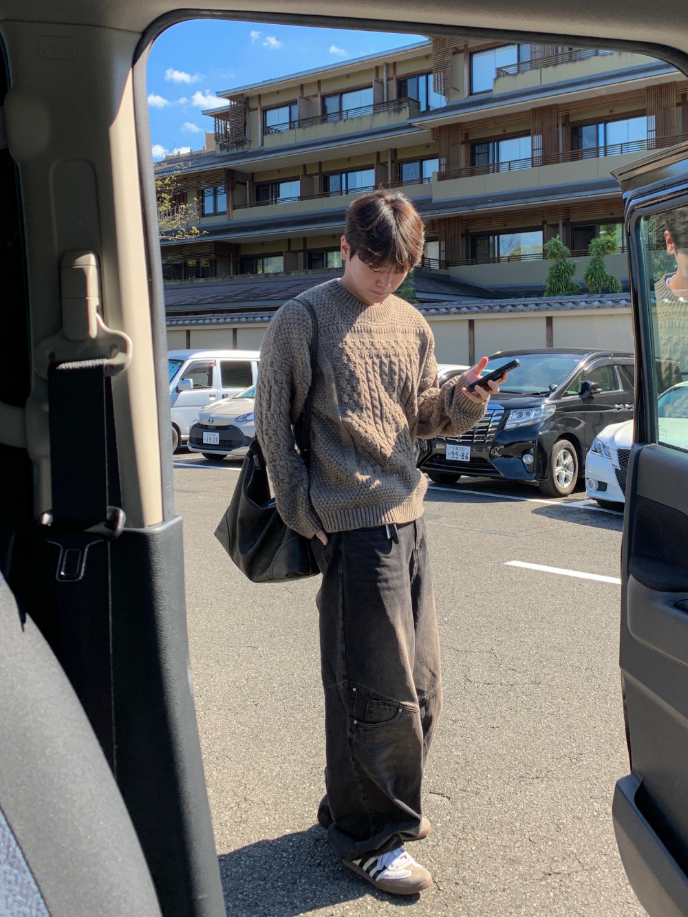 악세사리 모델 착용 이미지-S56L18