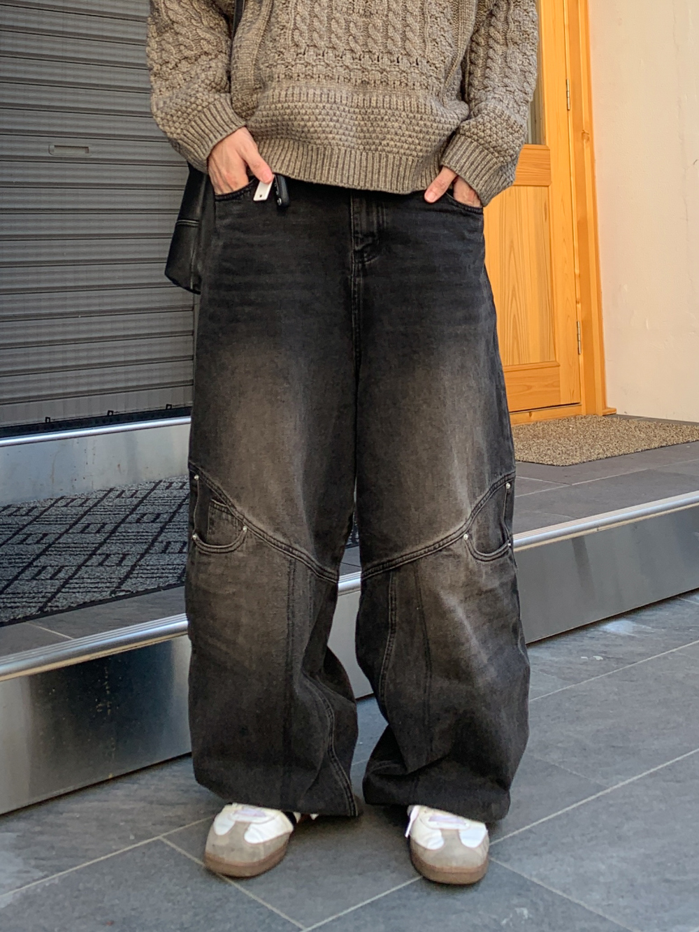 악세사리 모델 착용 이미지-S56L8