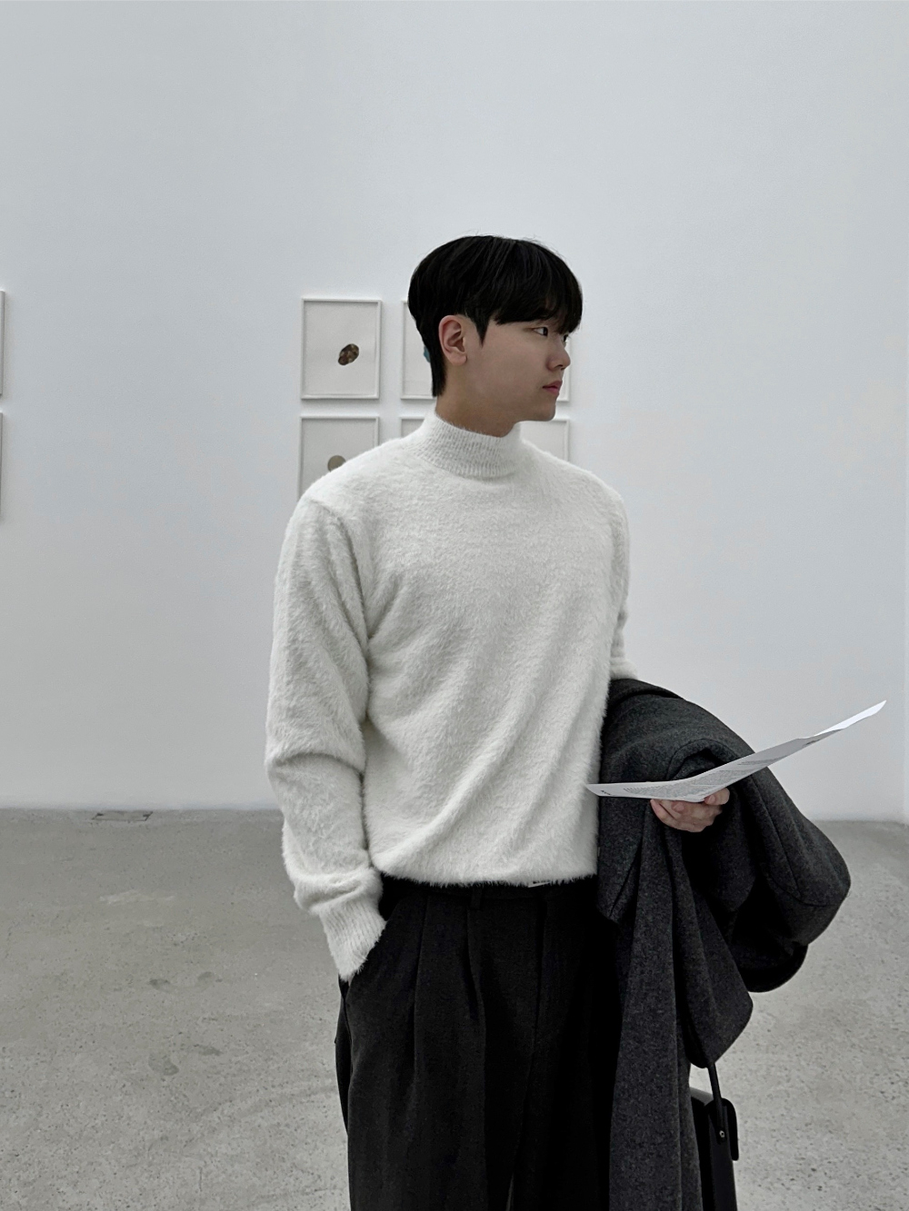 코트 모델 착용 이미지-S77L30