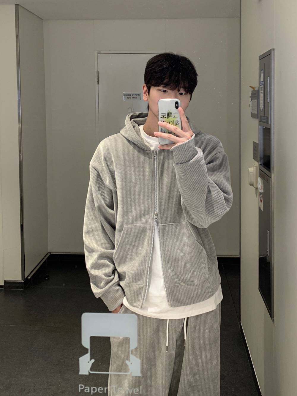 머플러 모델 착용 이미지-S60L3