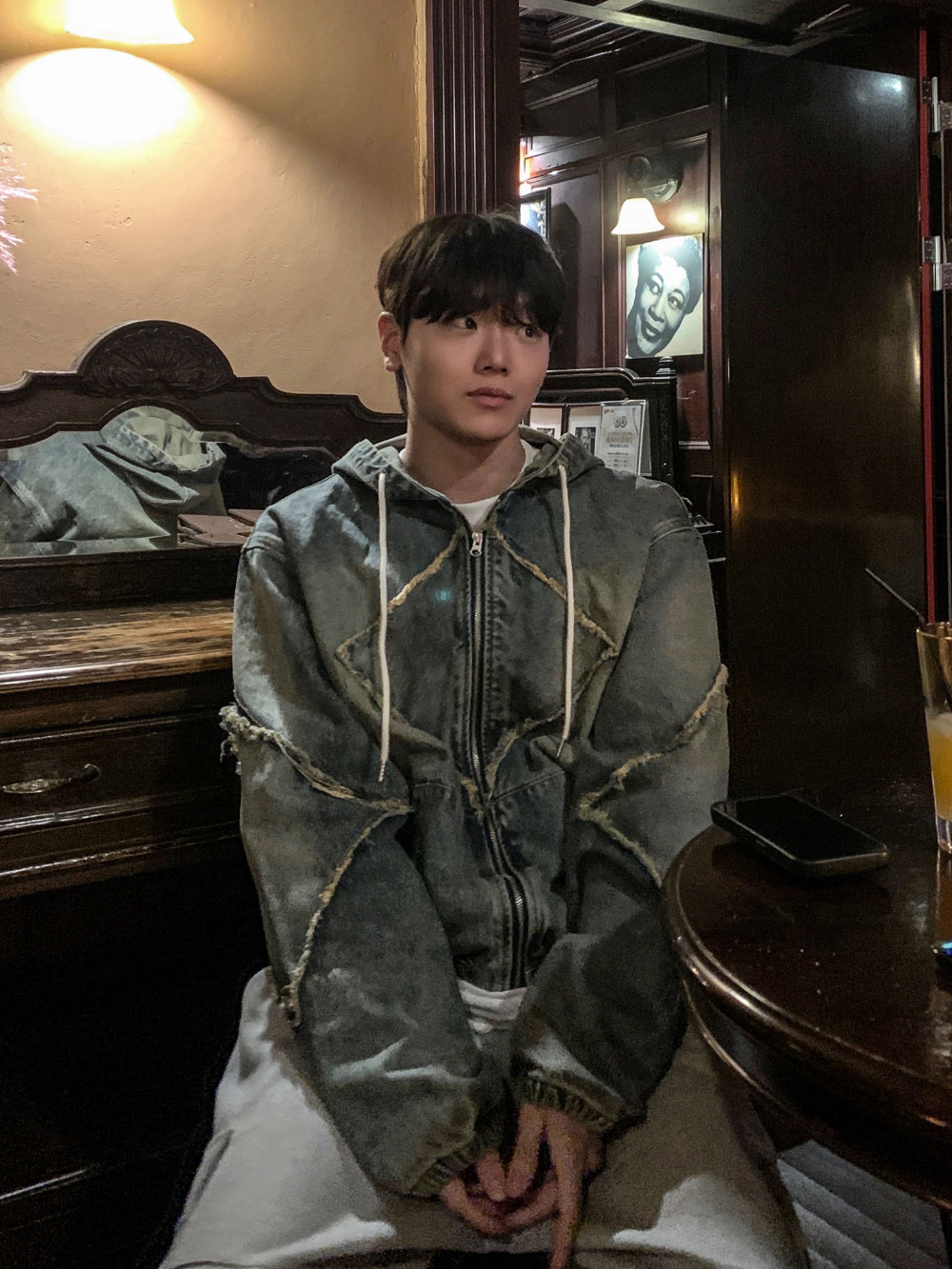 재킷 모델 착용 이미지-S120L2