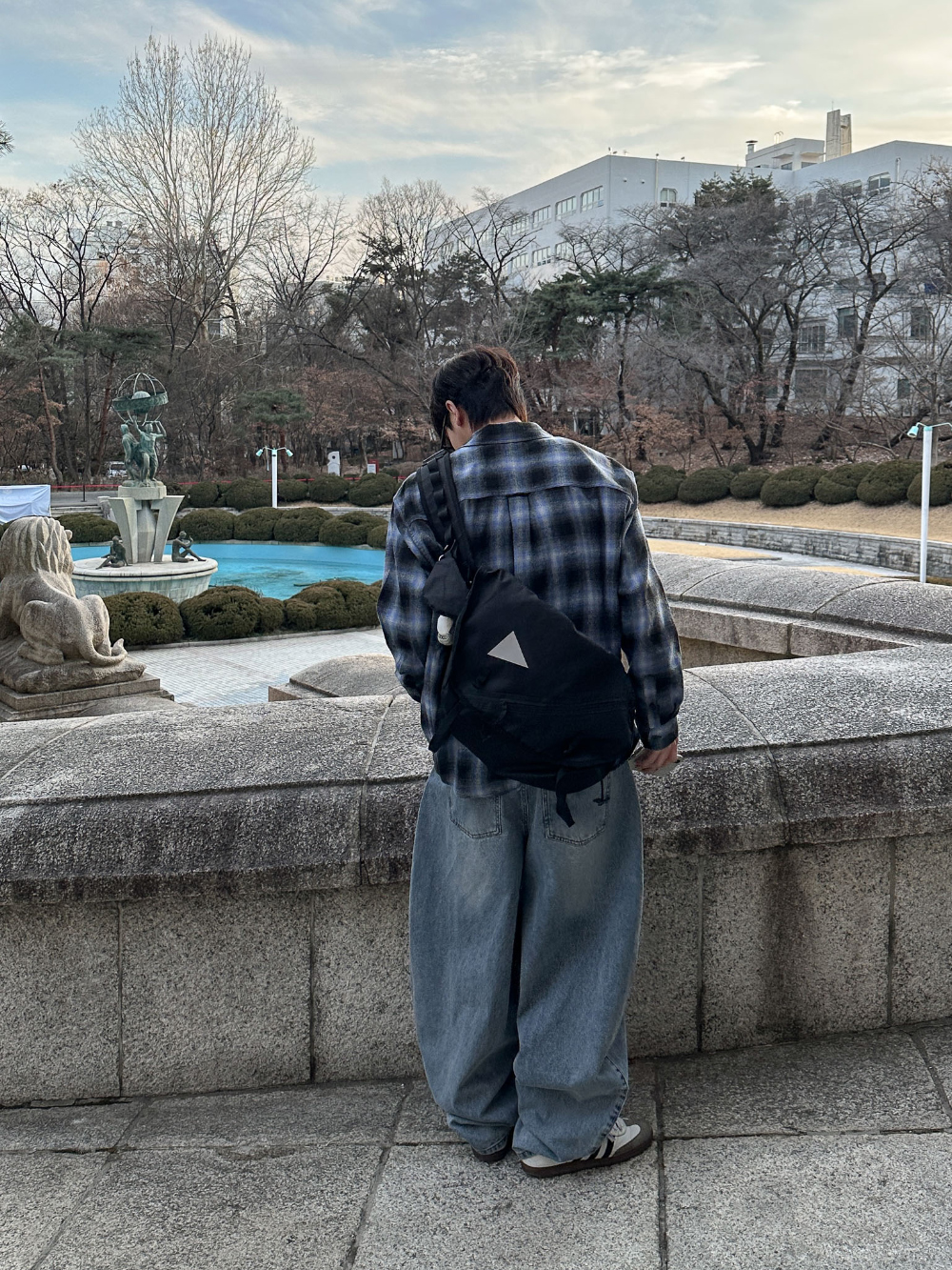 드레스 모델 착용 이미지-S113L30