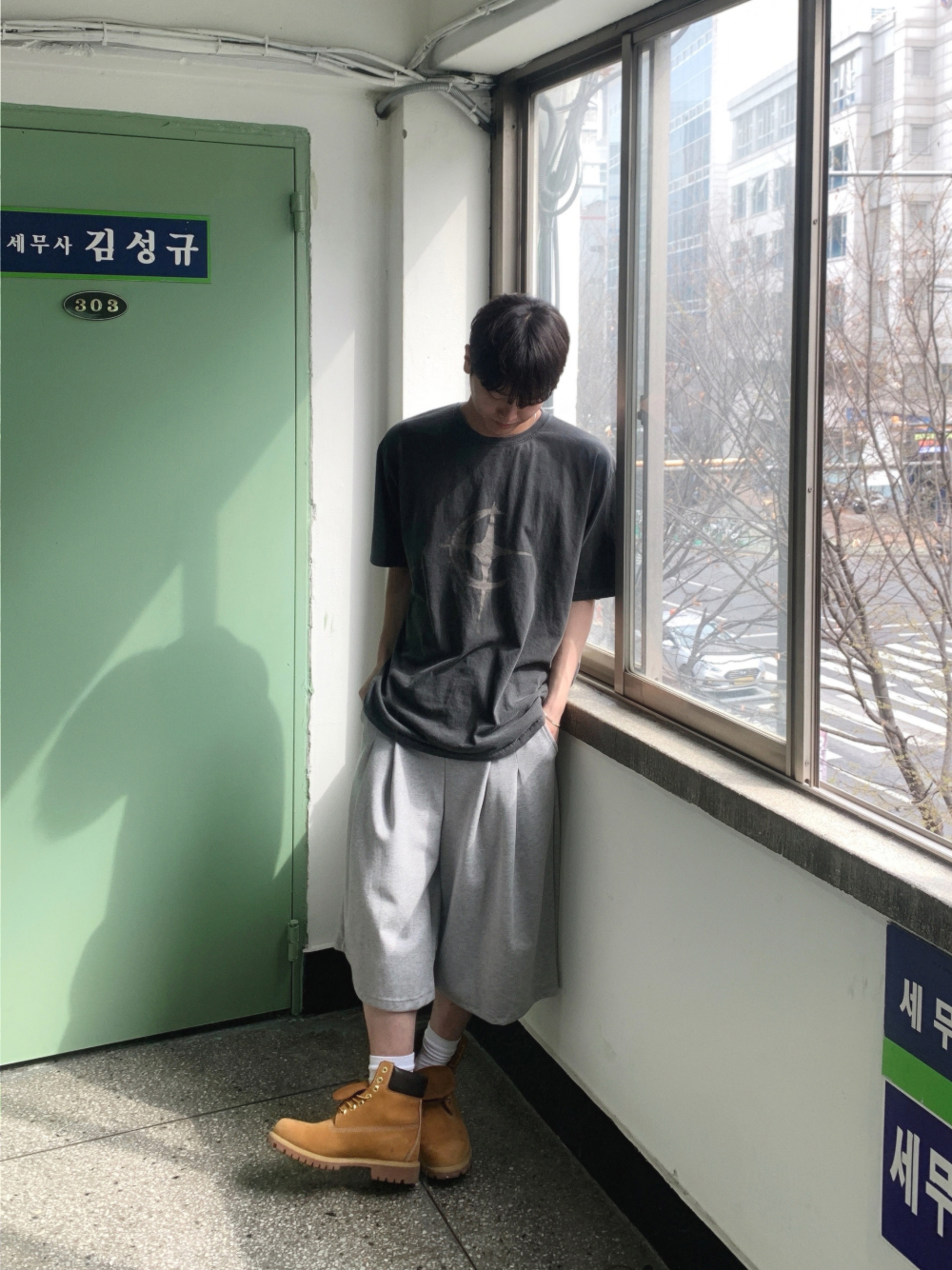 드레스 모델 착용 이미지-S129L18