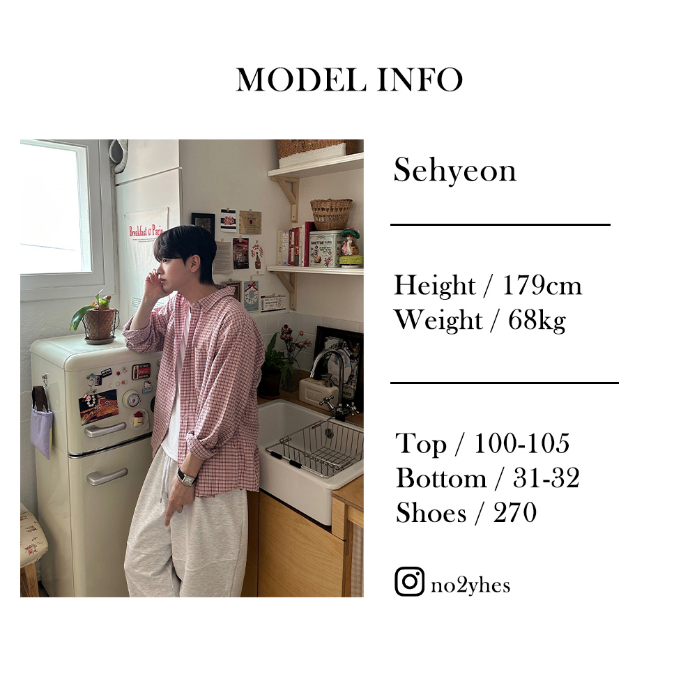 반팔 티셔츠 모델 착용 이미지-S128L17