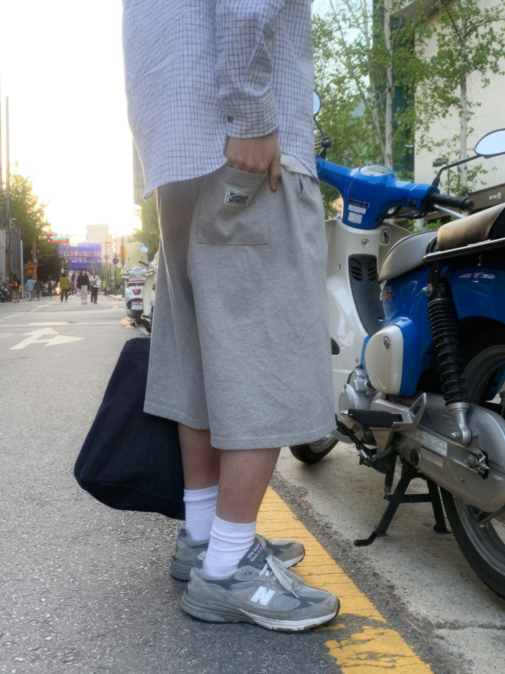반바지 모델 착용 이미지-S135L76