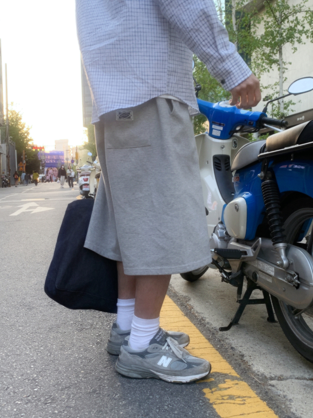 반바지 모델 착용 이미지-S135L78