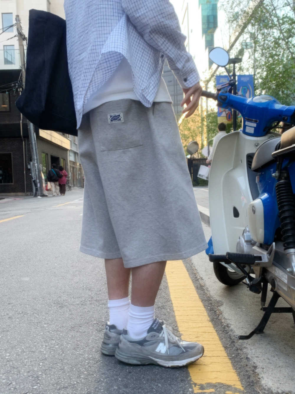 반바지 모델 착용 이미지-S135L73