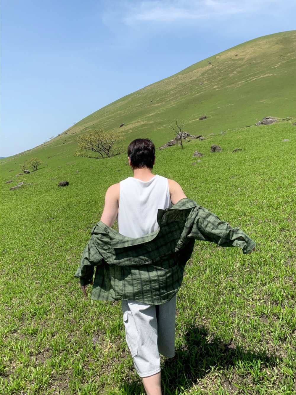 민소매 모델 착용 이미지-S134L30