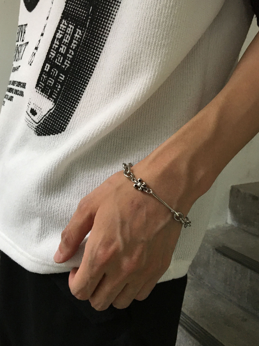 반팔 티셔츠 상품상세 이미지-S135L25