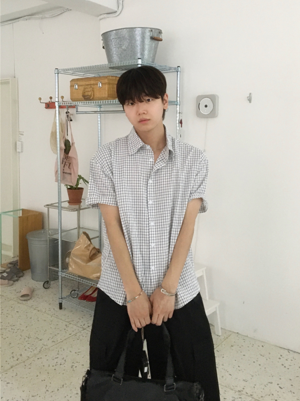 악세사리 모델 착용 이미지-S84L33