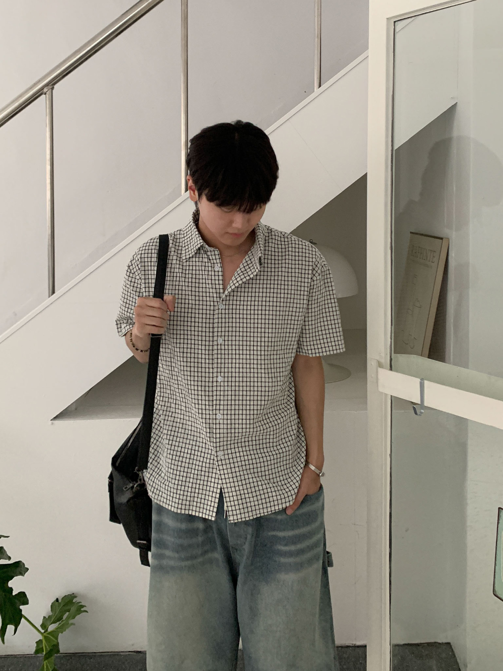 블라우스 모델 착용 이미지-S155L54