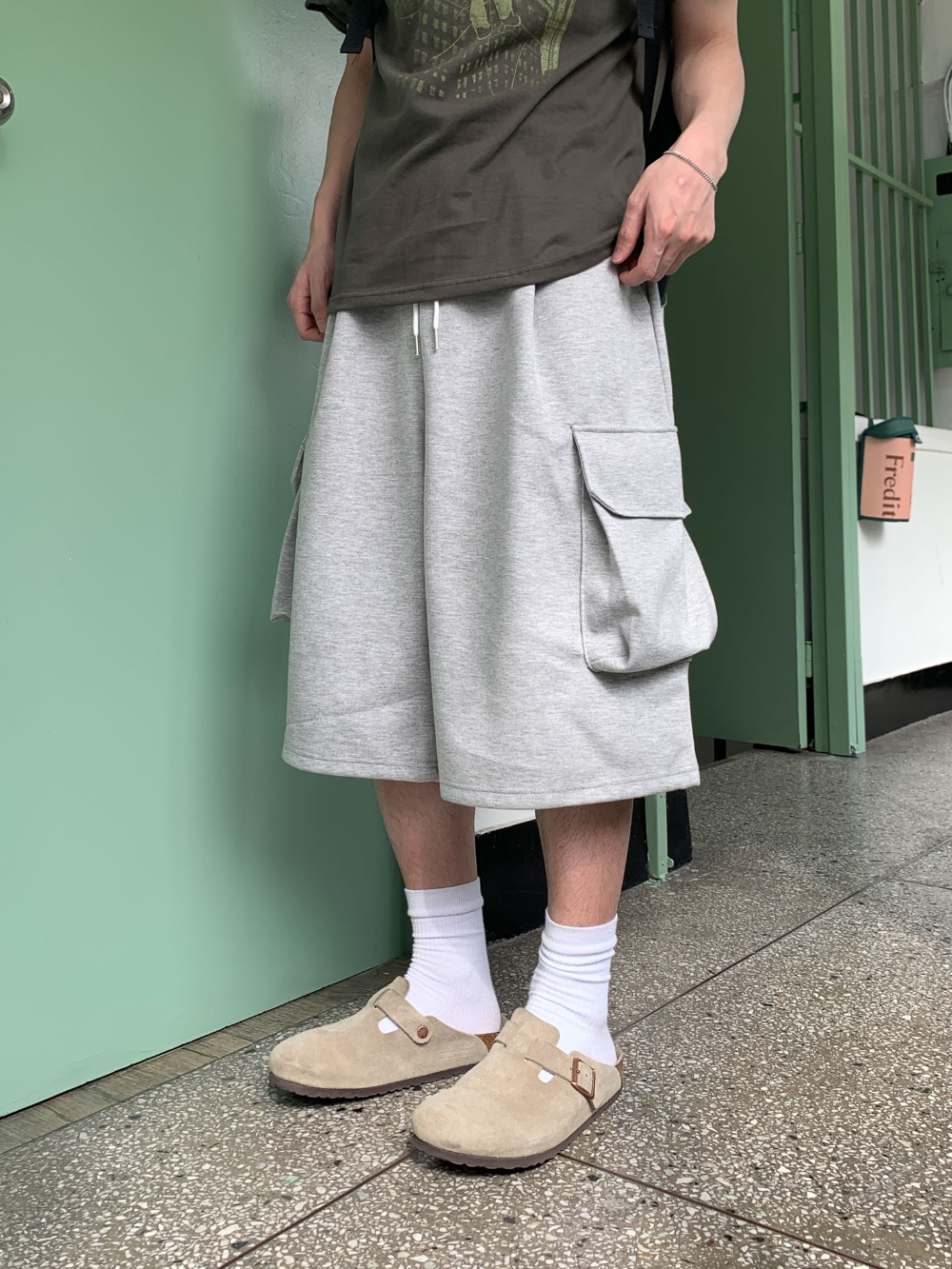 바지 모델 착용 이미지-S131L20