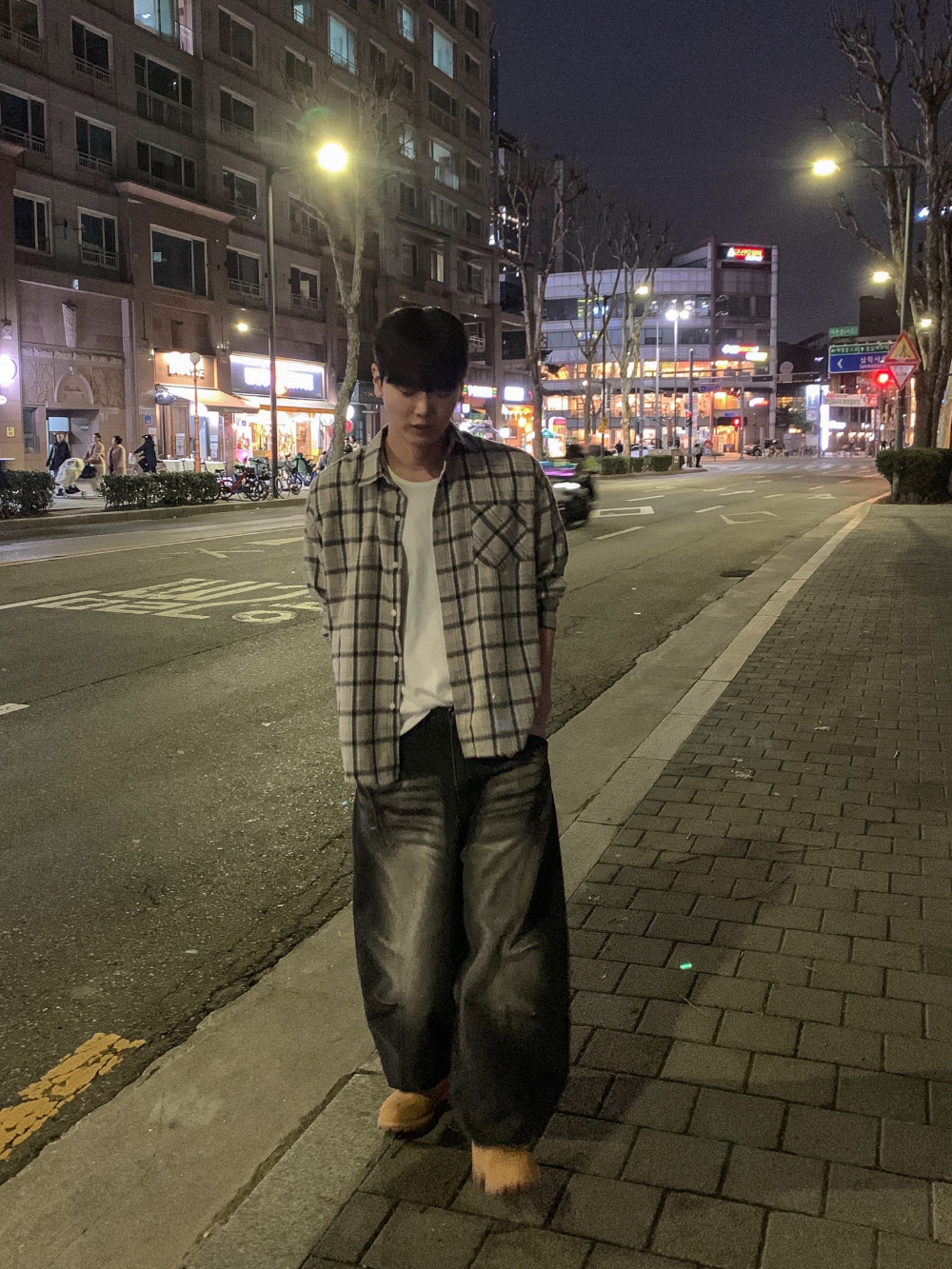 바지 모델 착용 이미지-S126L9