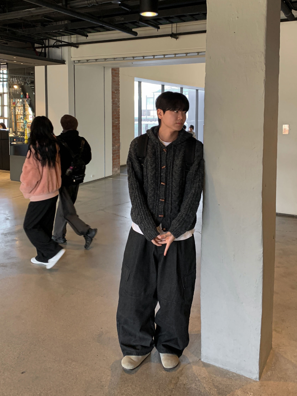 바지 모델 착용 이미지-S110L5