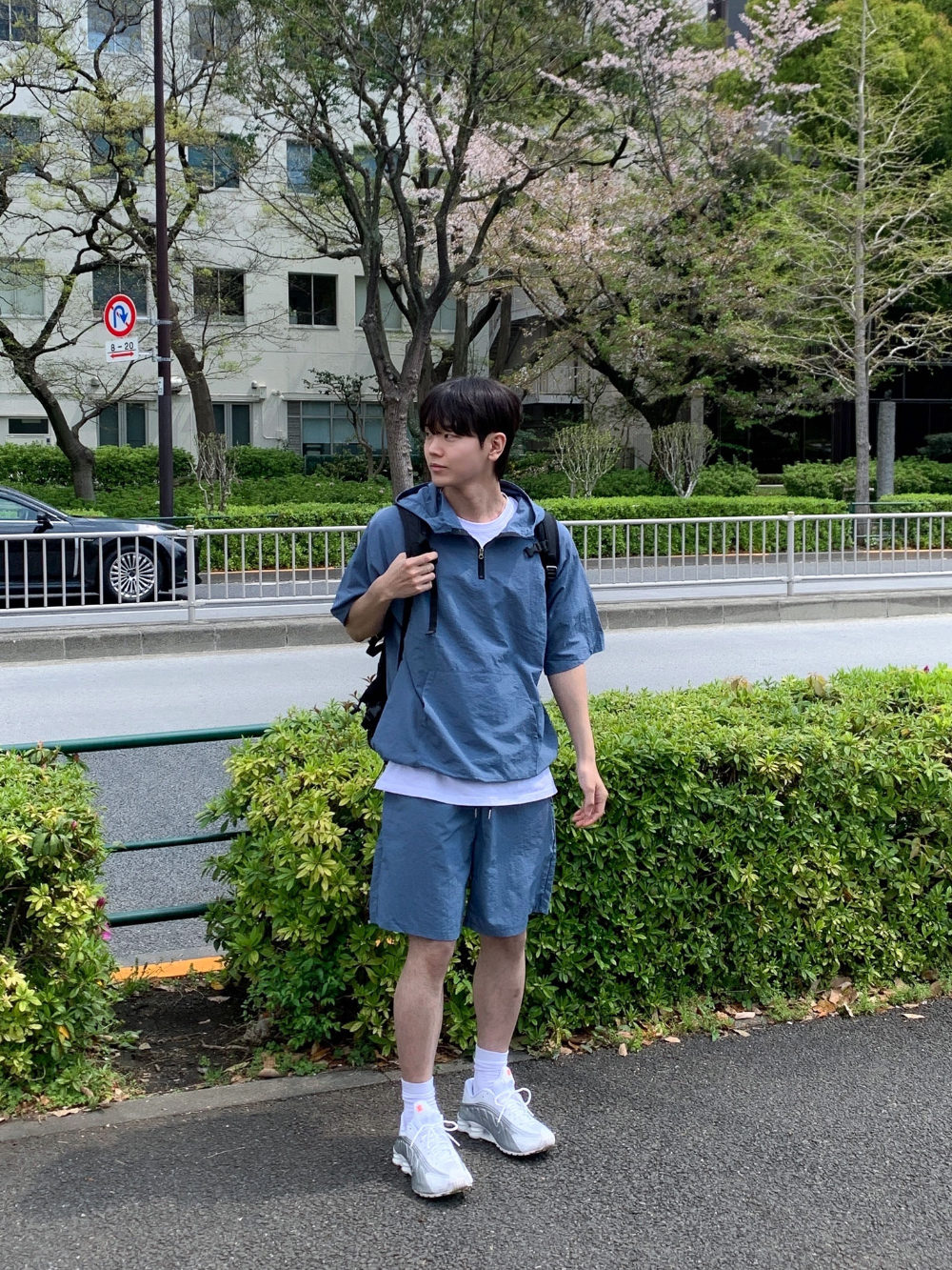 드레스 모델 착용 이미지-S131L51