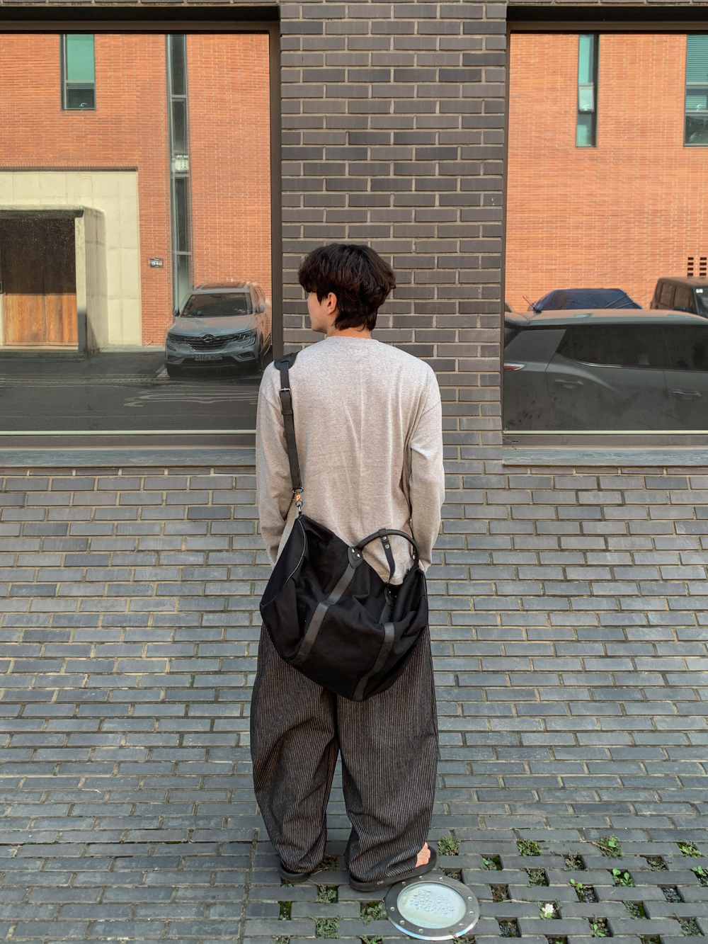 가방 모델 착용 이미지-S125L30