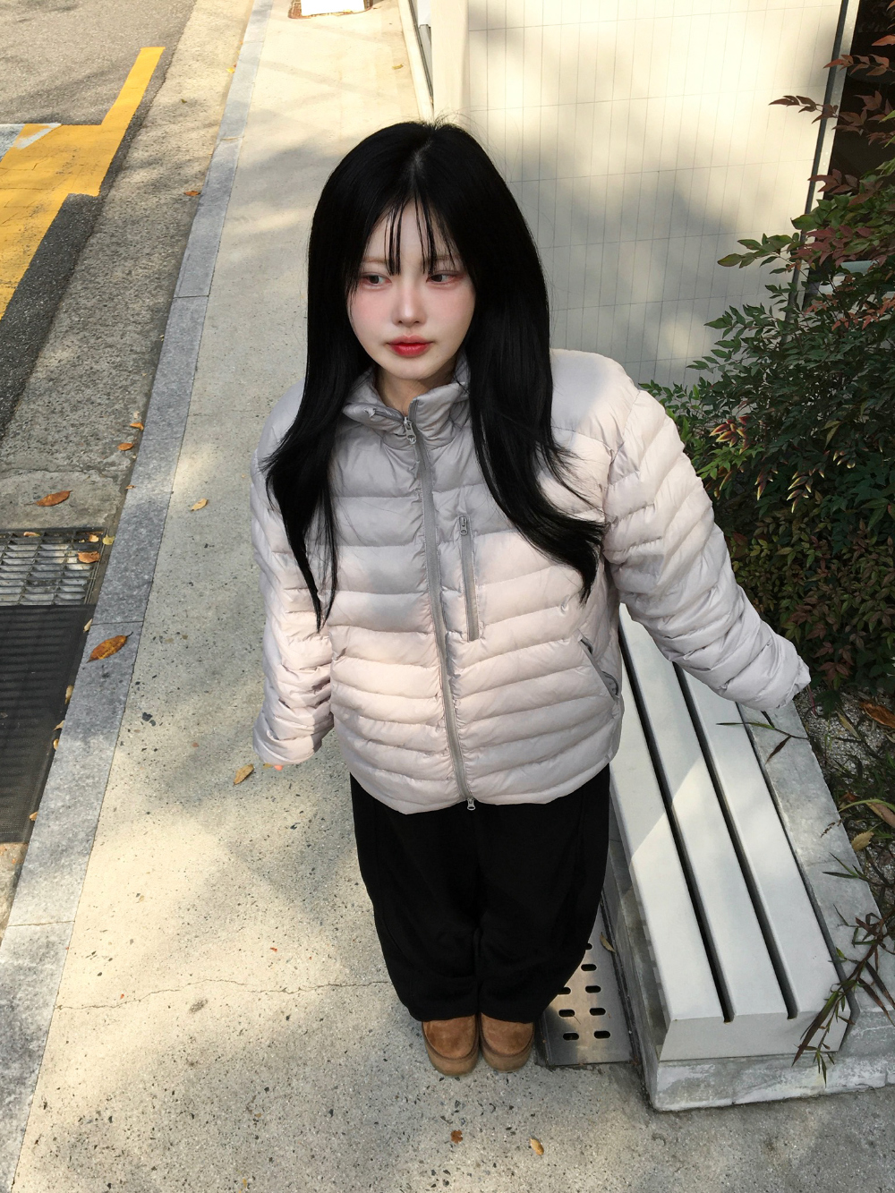 패딩 모델 착용 이미지-S195L36