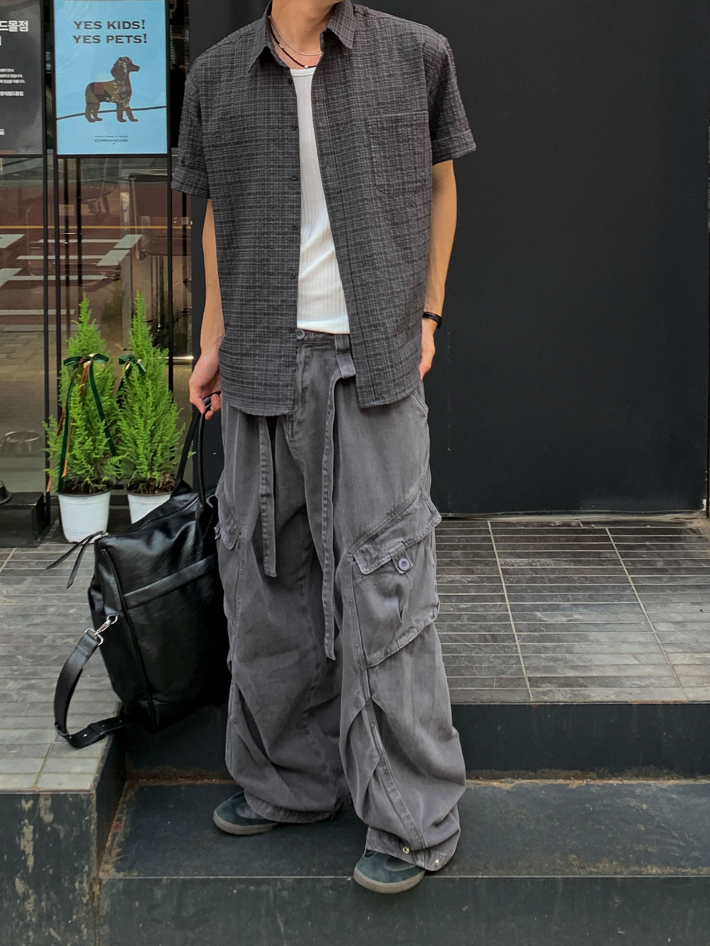 민소매 모델 착용 이미지-S137L14