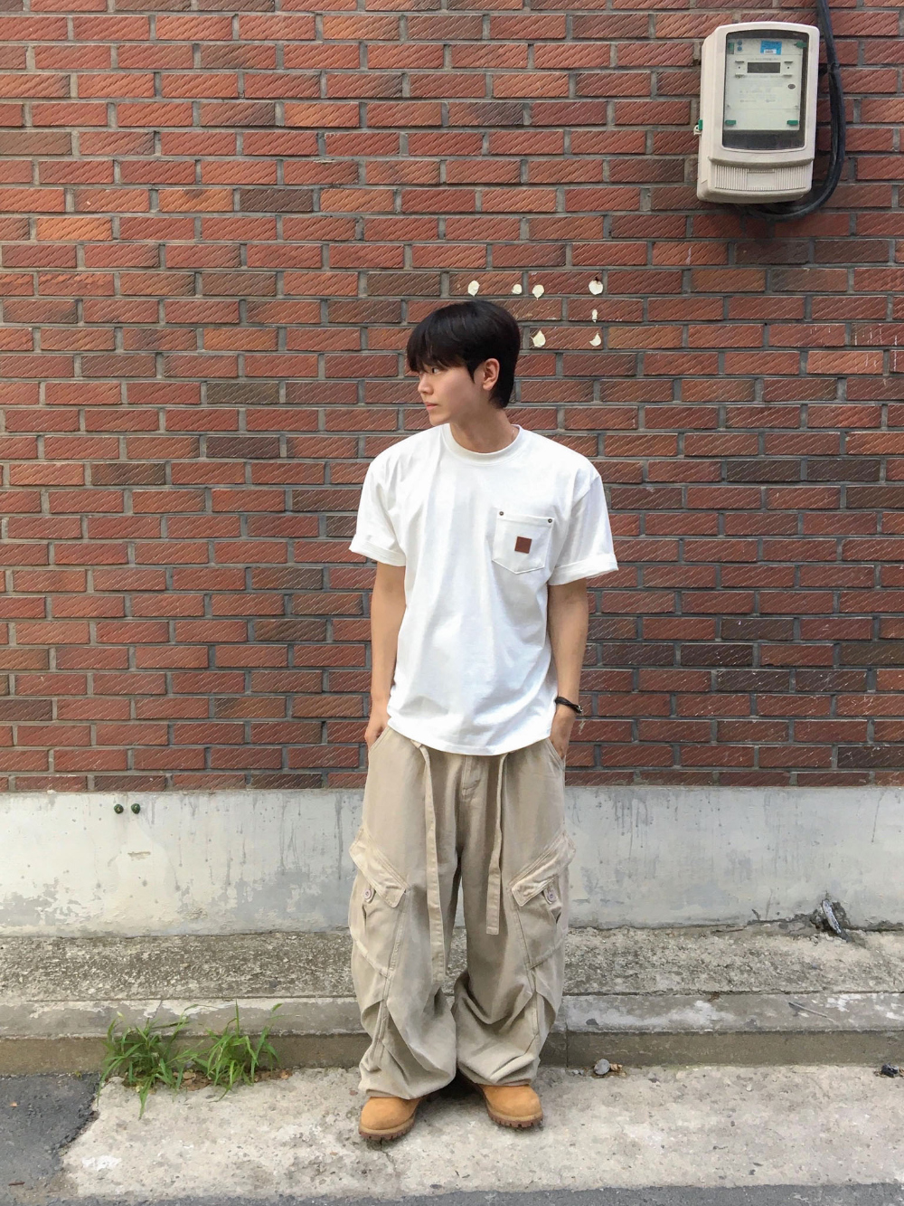 바지 모델 착용 이미지-S156L18